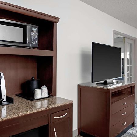 Hilton Garden Inn Atlanta Perimeter Center Dunwoody Bagian luar foto