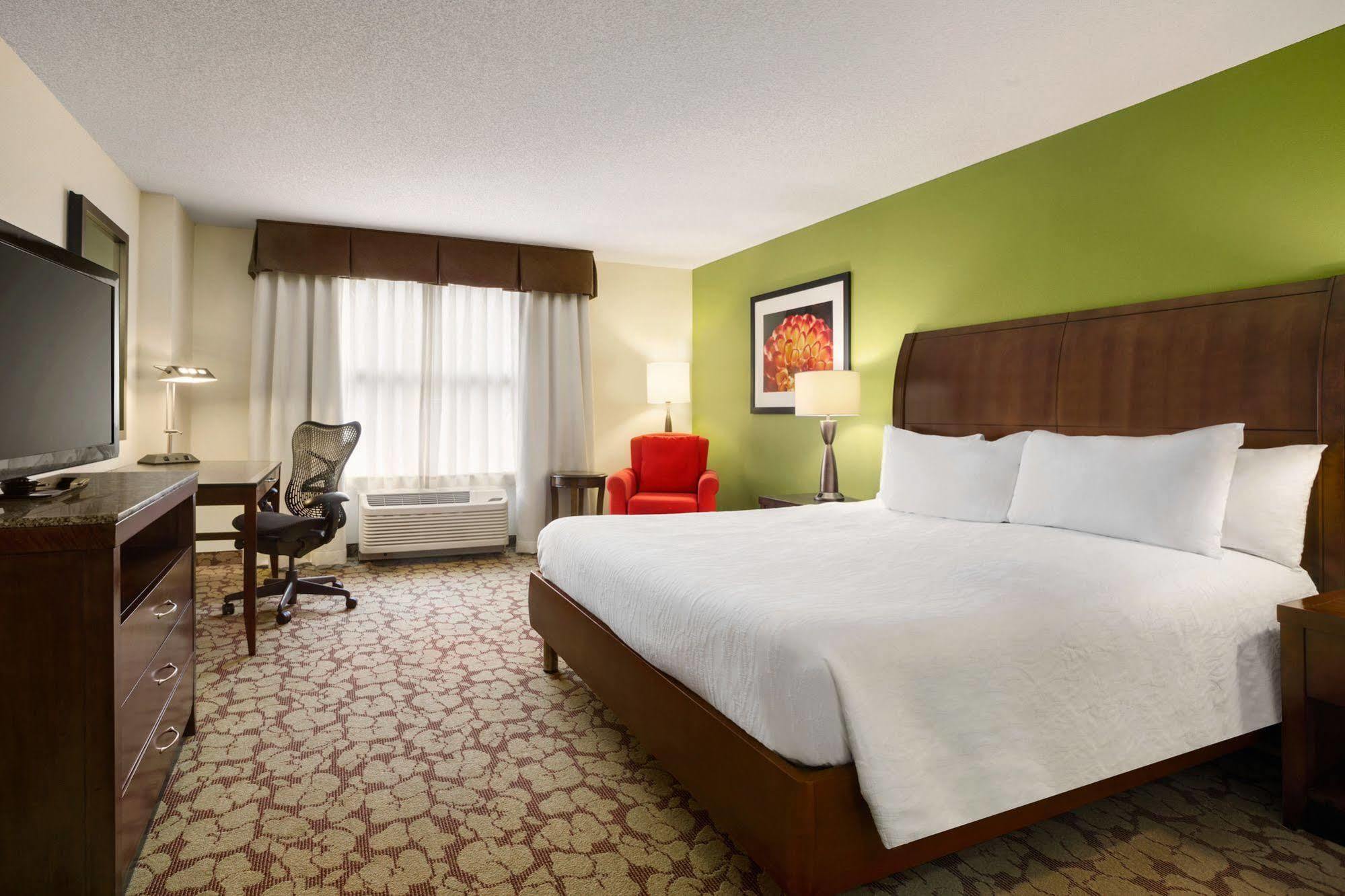 Hilton Garden Inn Atlanta Perimeter Center Dunwoody Bagian luar foto